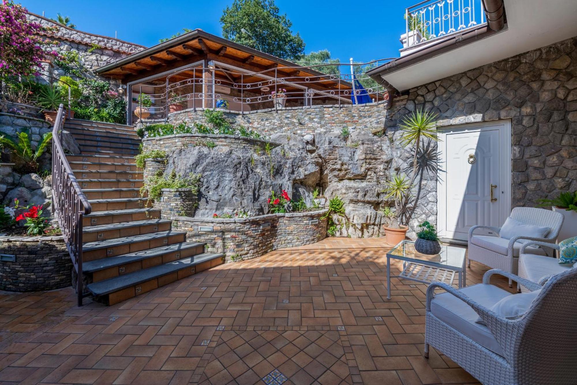 Amore Rentals - Villa Grazielluccia Sorrento Exterior foto